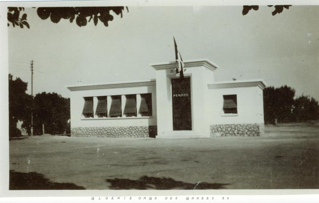 FERRY LA MAIRIE.JPG